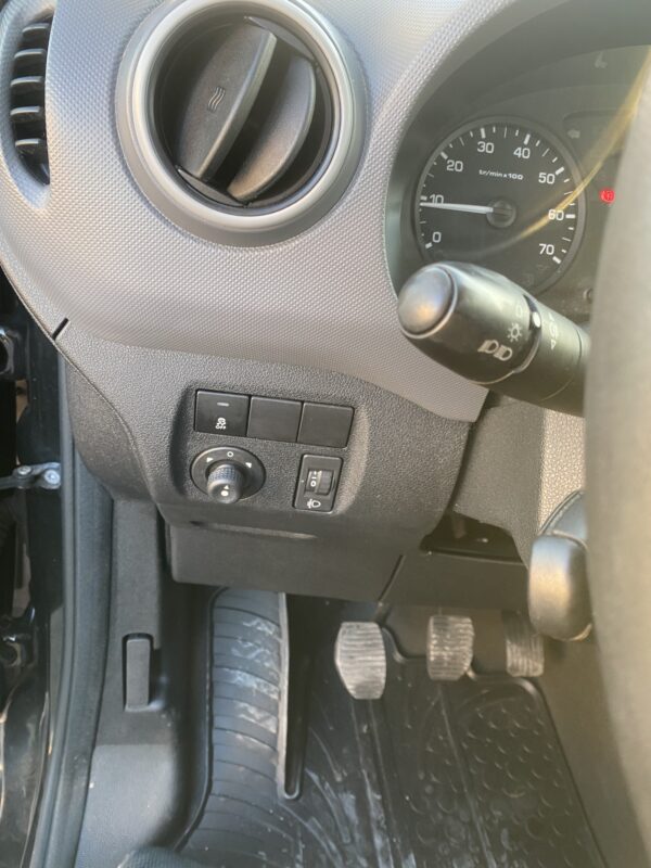 CITROEN BERLINGO 1.6 BLUEHDI  75cv – Image 14