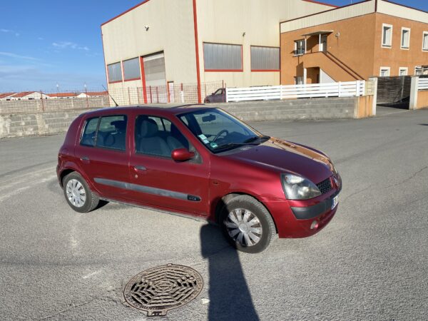 Renault Clio II 1.5 Dci 80cv – Image 4