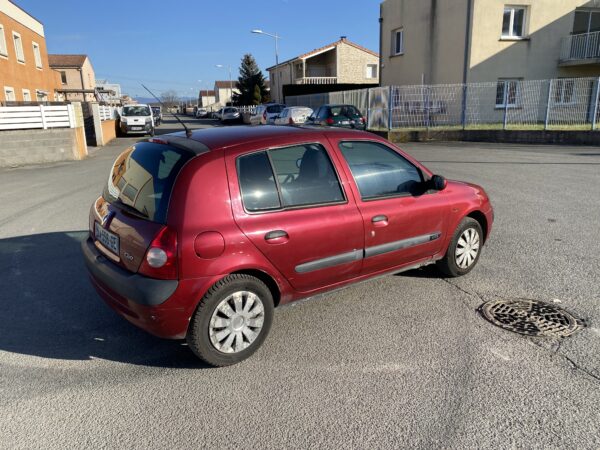 Renault Clio II 1.5 Dci 80cv – Image 5
