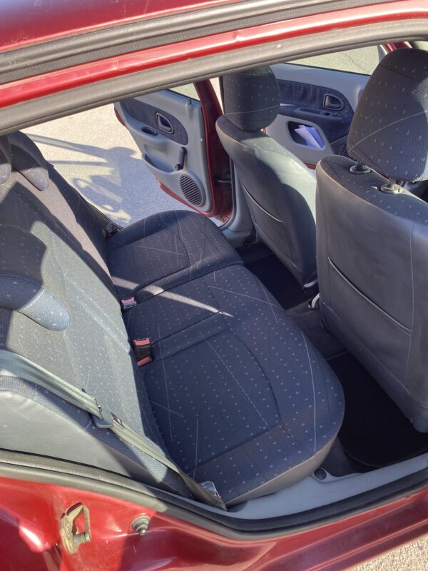 Renault Clio II 1.5 Dci 80cv – Image 13