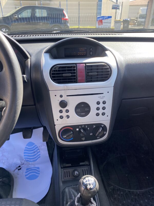 Opel Corsa 1.2i 75cv – Image 11