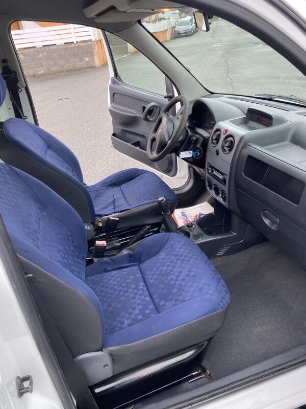 Peugeot Partner 1.6 Hdi 75cv – Image 12