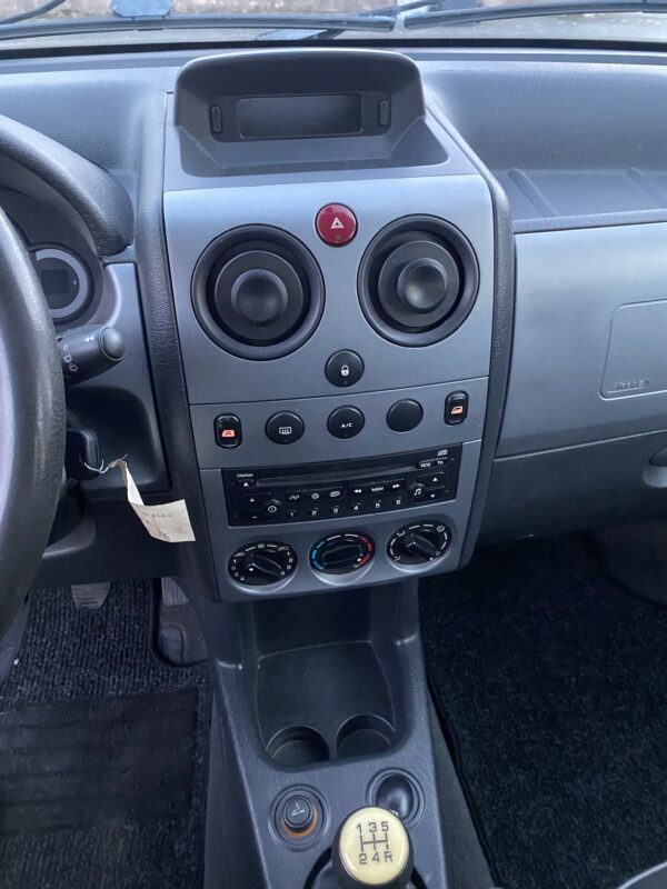 Peugeot Partner 1.6 Hdi Escapade 90cv – Image 9