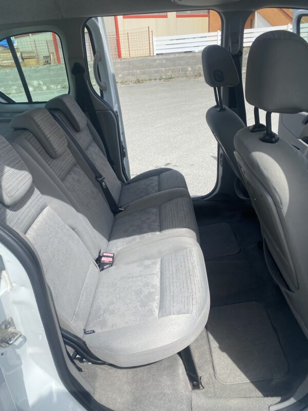 Renault Kangoo 1.5 Dci Privilège 85cv – Image 17