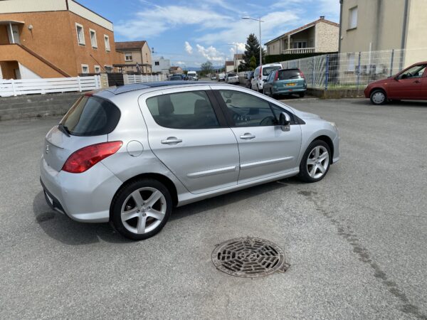 Peugeot 308 2.0 Hdi Feline 136cv – Image 5