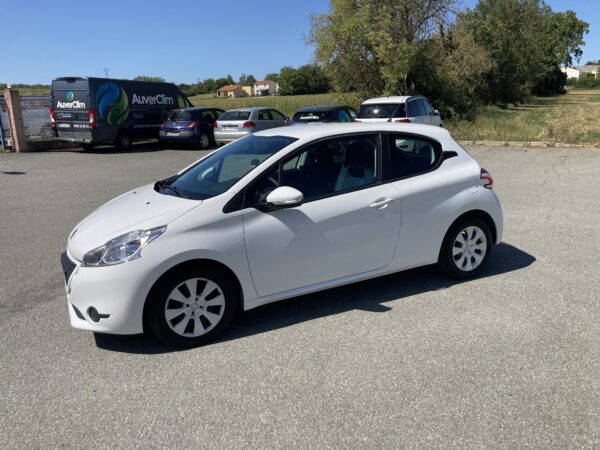 Peugeot 208 1.0 VTI 12v 68cv