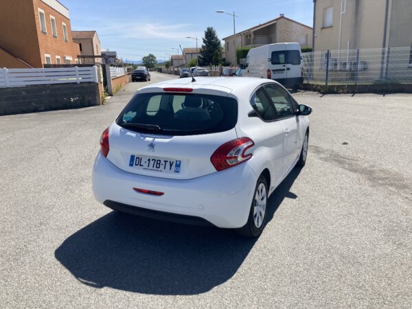 Peugeot 208 1.0 VTI 12v 68cv – Image 5