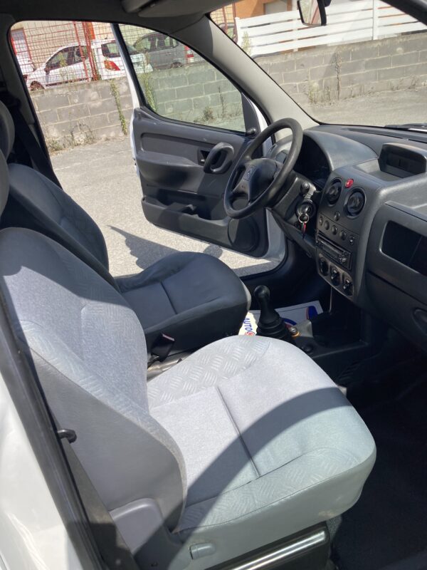 CITROEN BERLINGO 1.9D – Image 12