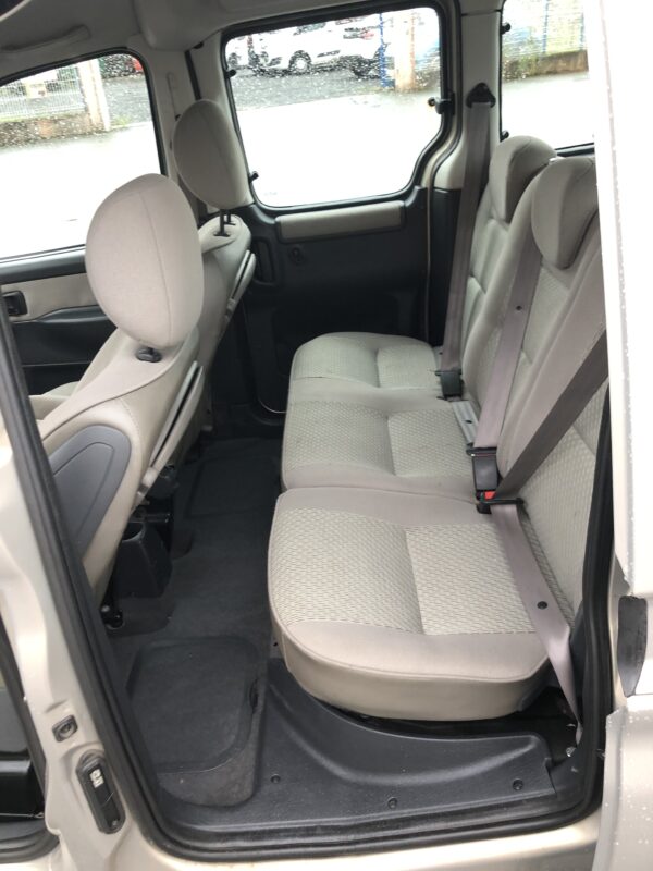 Citroen Berlingo 2.0 Hdi 90cv – Image 10