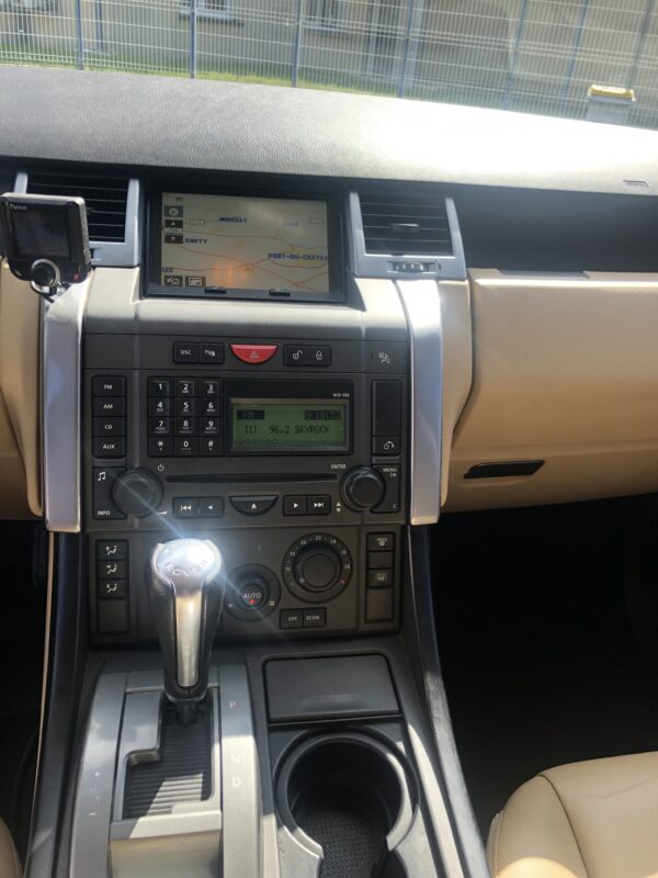 Land Rover Rang Rover HSE Sport TDVA – Image 9