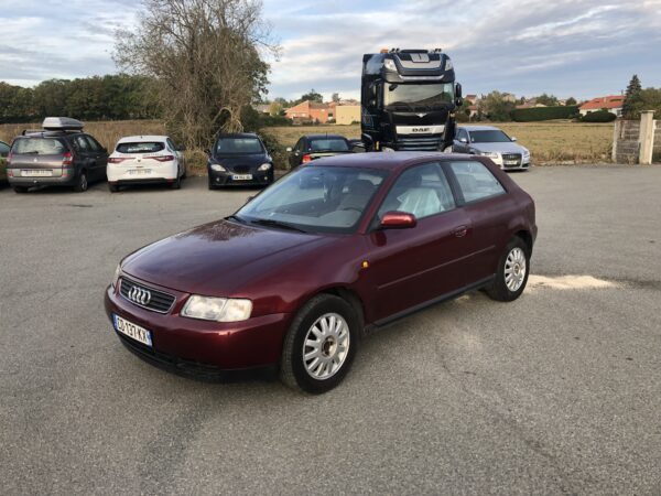 Audi A3 1.6i 100cv – Image 2