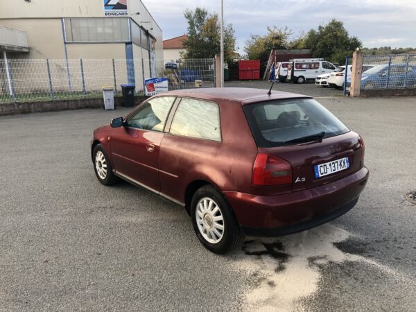 Audi A3 1.6i 100cv – Image 7