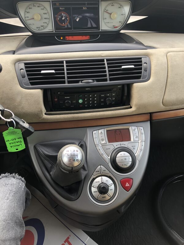 Lancia Phedra 2.0 JTD 136cv – Image 11
