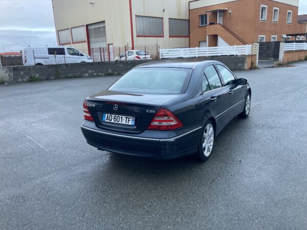 MERCEDES CLASSE C 220 CDI – Image 5