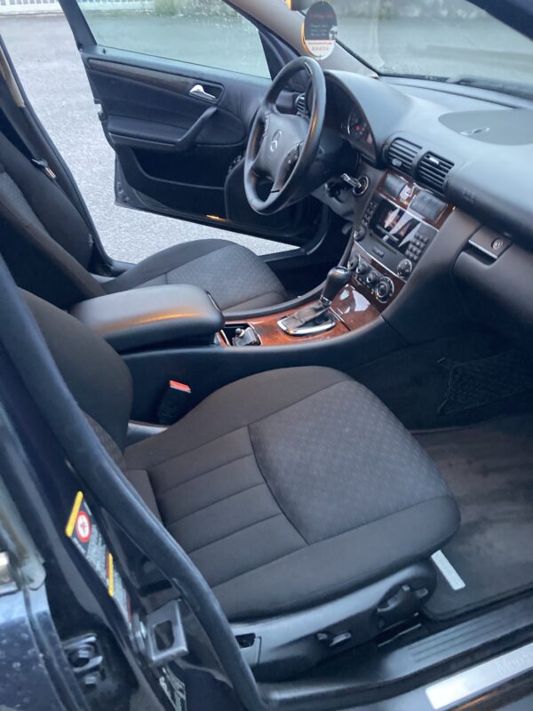 MERCEDES CLASSE C 220 CDI – Image 14