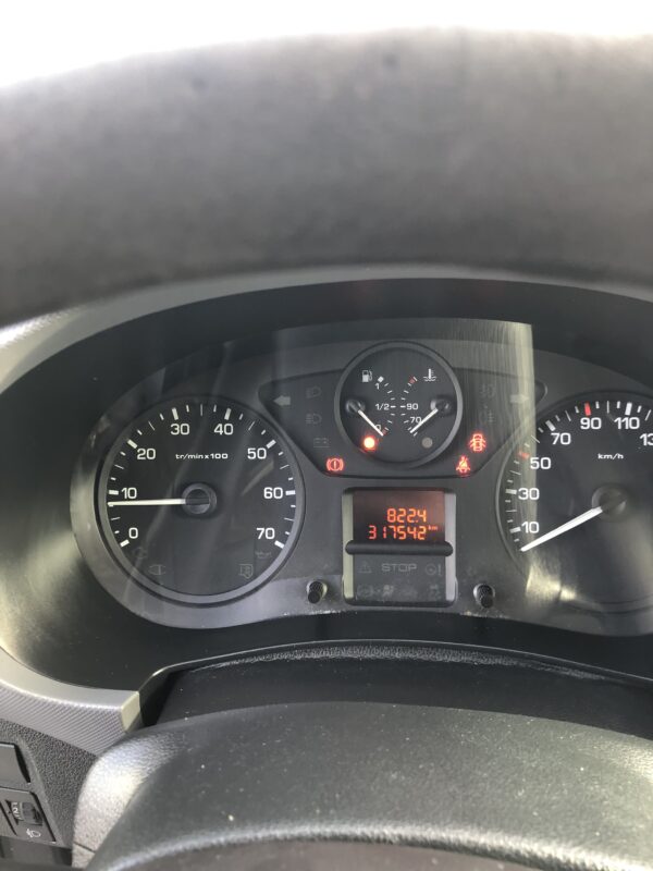 PEUGEOT PARTNER TEPEE 1.6 HDI 90cv – Image 10