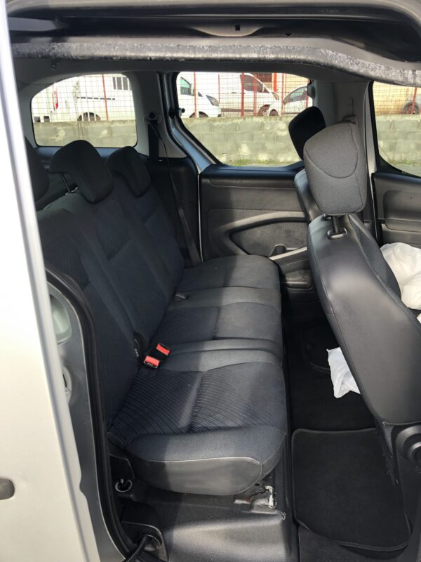 PEUGEOT PARTNER TEPEE 1.6 HDI 90cv – Image 12