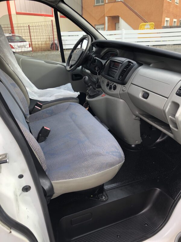Renault Trafic 1.9 Dci 100cv – Image 13