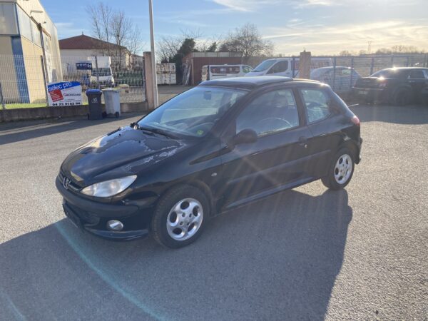 PEUGEOT 206 1.4i 75cv
