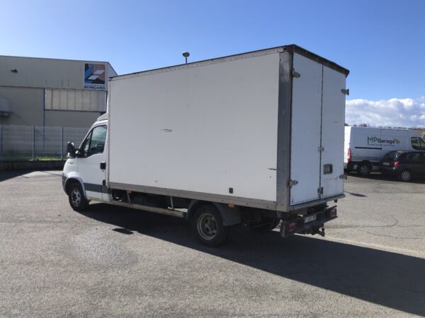 IVECO DAILY 35C15 CAISSE – Image 3