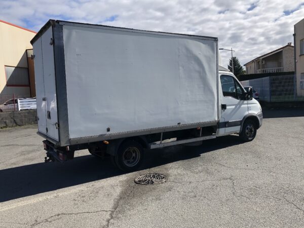 IVECO DAILY 35C15 CAISSE – Image 4