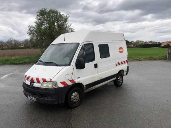 Peugeot Boxer 2.0 Hdi 7 places – Image 2