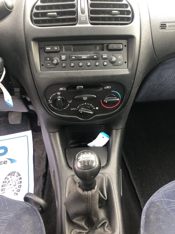 Peugeot 206 1.6 110cv – Image 9