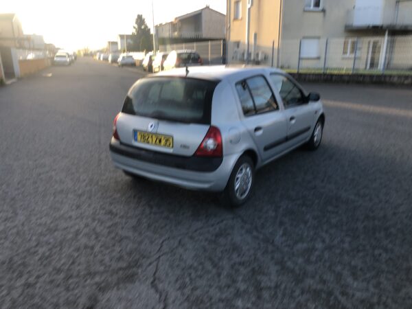 Renault Clio 1.5 Dci 65cv – Image 6