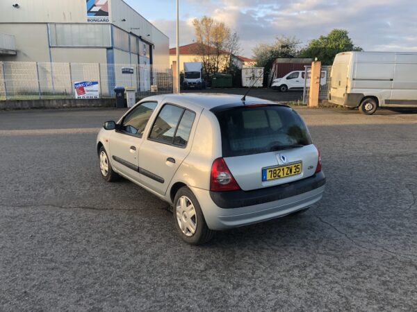 Renault Clio 1.5 Dci 65cv – Image 7