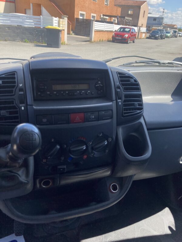 PEUGEOT BOXER 2.2 HDI 7 PLACES – Image 13