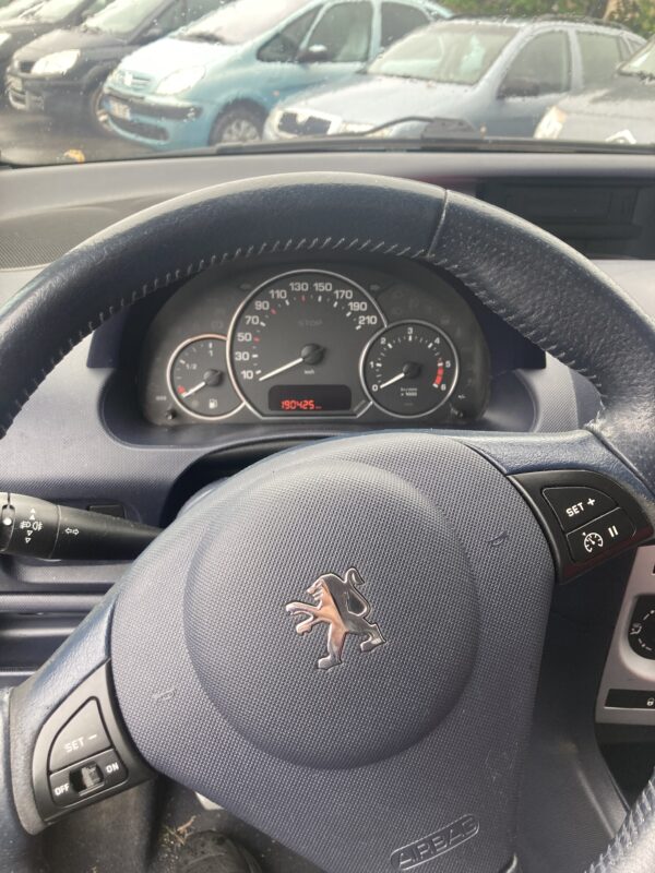 Peugeot 1007 1.4 Hdi – Image 9