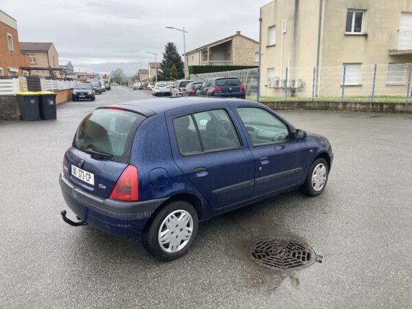 RENAULT CLIO II 1.6 16V 110cv – Image 16