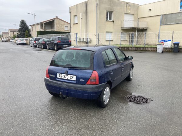 RENAULT CLIO II 1.6 16V 110cv – Image 14
