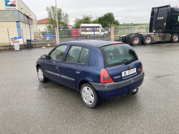 RENAULT CLIO II 1.6 16V 110cv – Image 5