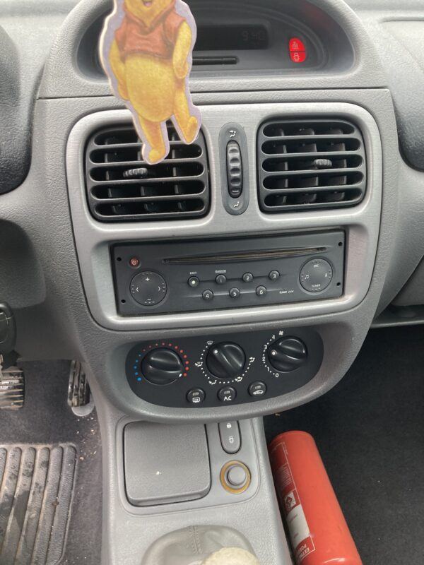 RENAULT CLIO II 1.6 16V 110cv – Image 7