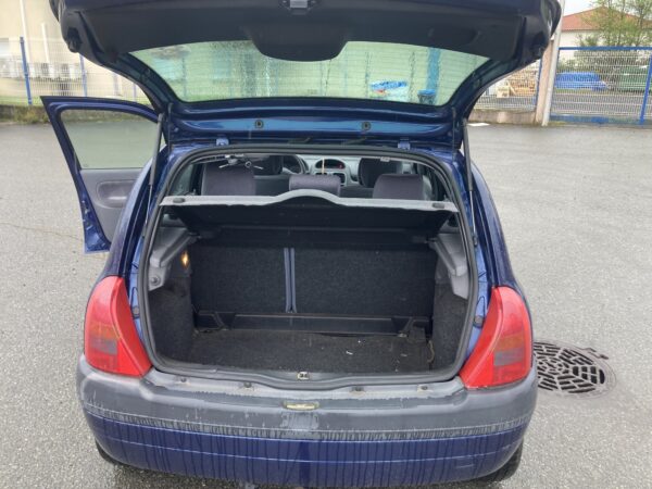 RENAULT CLIO II 1.6 16V 110cv – Image 11