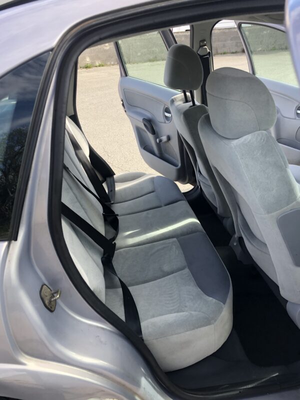 Citroen C3 1.4 exclusive 75cv – Image 23