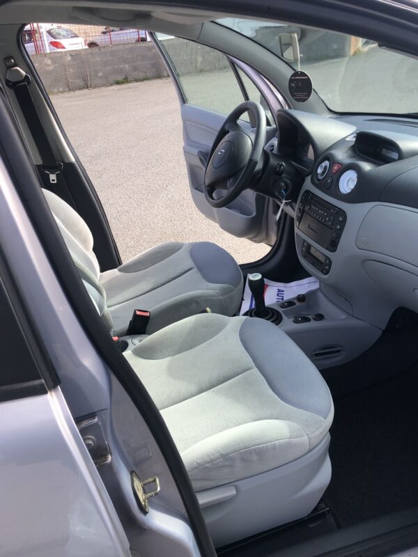 Citroen C3 1.4 exclusive 75cv – Image 24