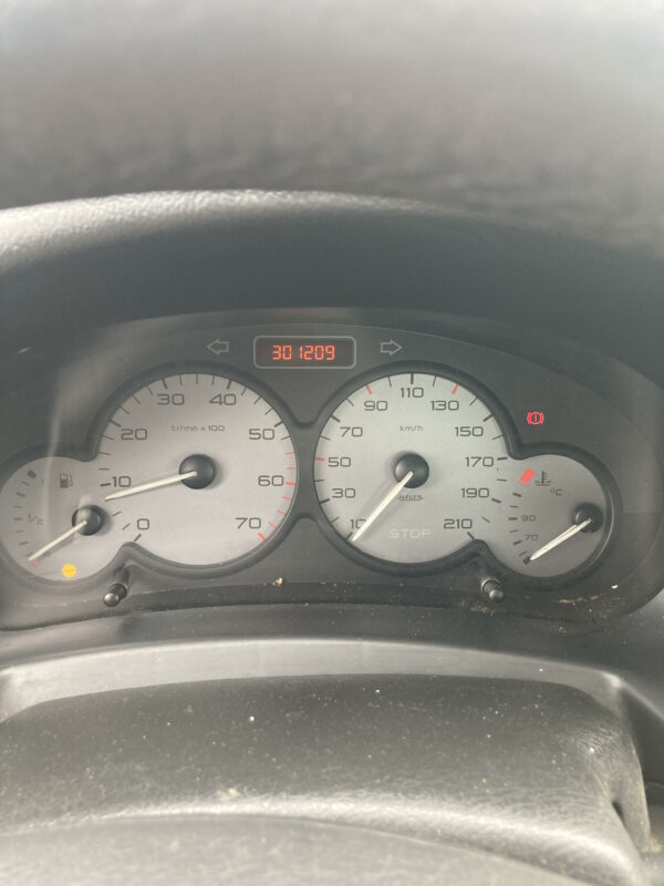 CITROEN BERLINGO 1.6 HDI 90CV – Image 10