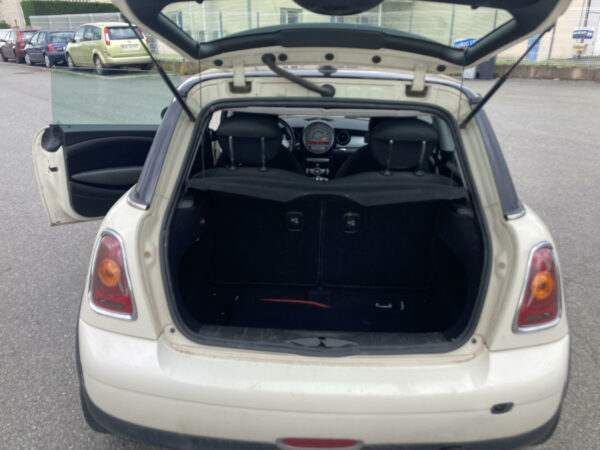 Mini Cooper 1.6 D 110cv – Image 9