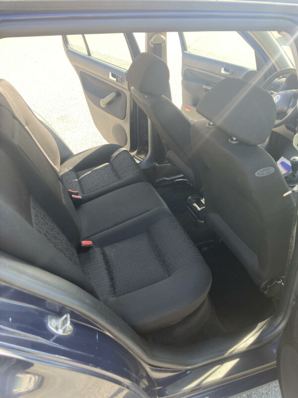 Volkswagen Golf IV 1.4i 75cv – Image 10