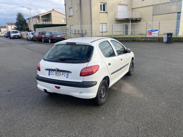 PEUGEOT 206 1.4i BOITE AUTO – Image 6