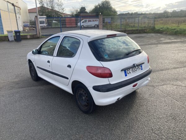 PEUGEOT 206 1.4i BOITE AUTO – Image 7