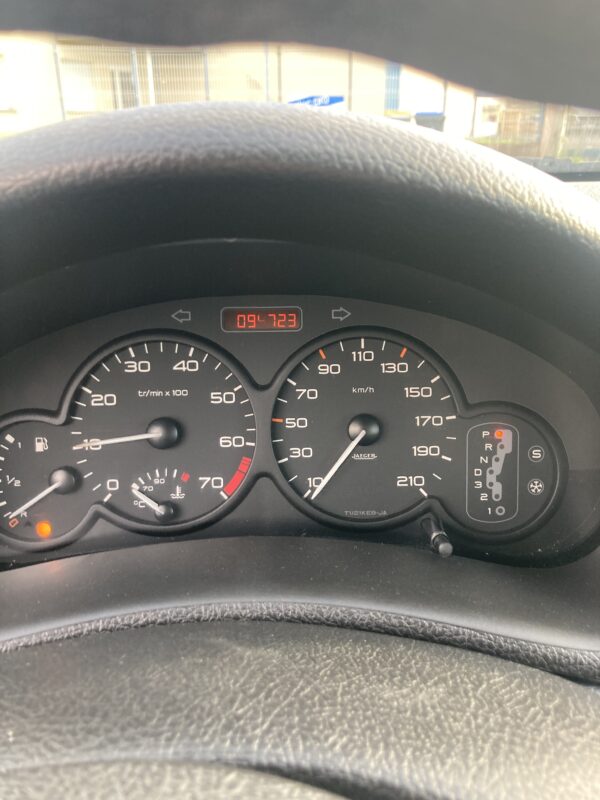 PEUGEOT 206 1.4i BOITE AUTO – Image 10