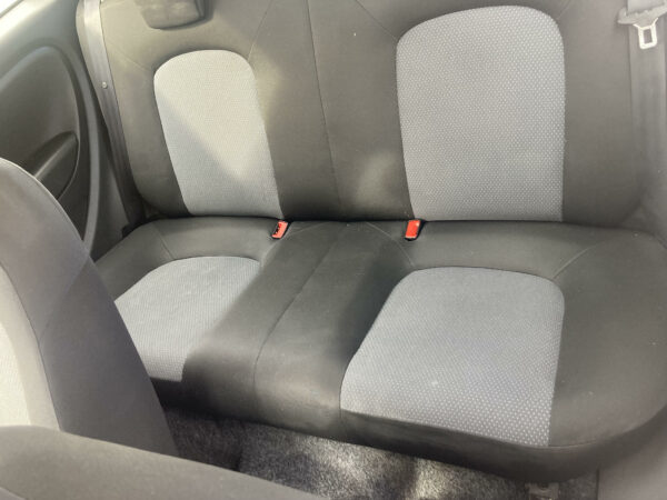 FIAT GRANDE PUNTO 1.2i 65cv – Image 10
