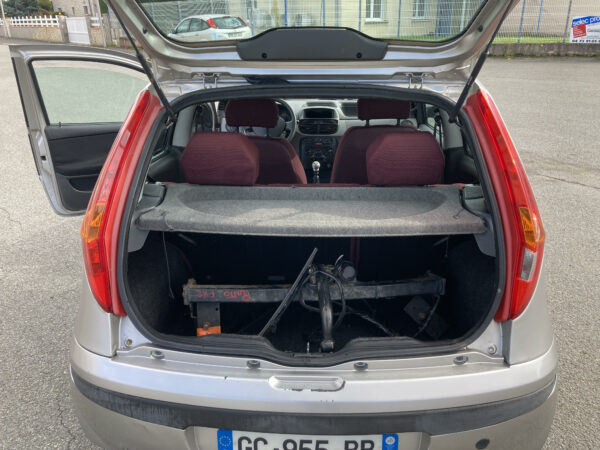 FIAT PUNTO 1.2i 16v ELX 80cv – Image 12