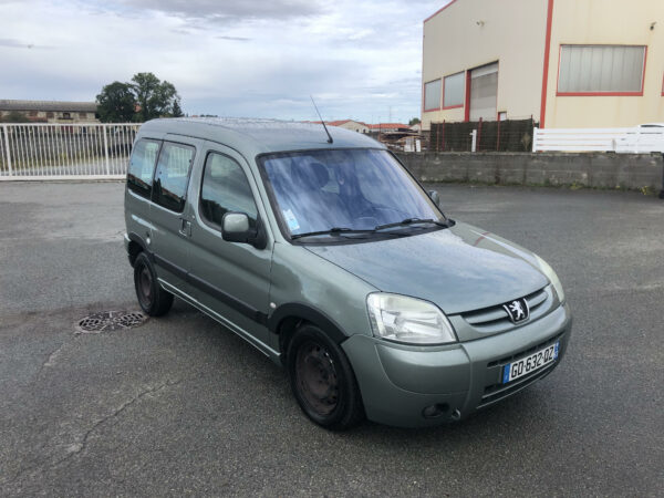 PEUGEOT PARTNER USHUAIA 2.0 HDI 90cv – Image 13