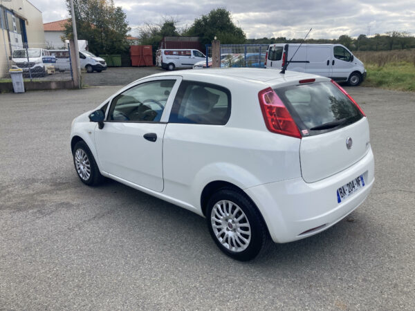FIAT GRANDE PUNTO 1.2i 65cv – Image 7