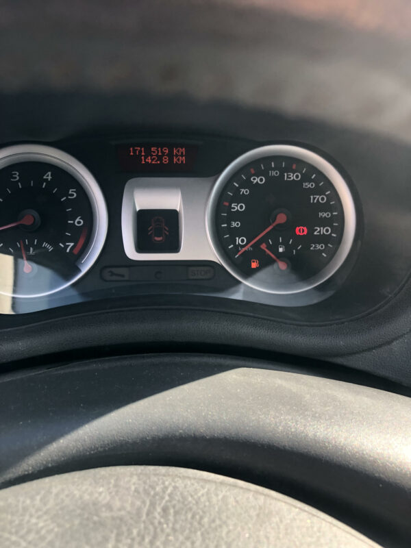 RENAULT CLIO III 1.6i 110CV – Image 7