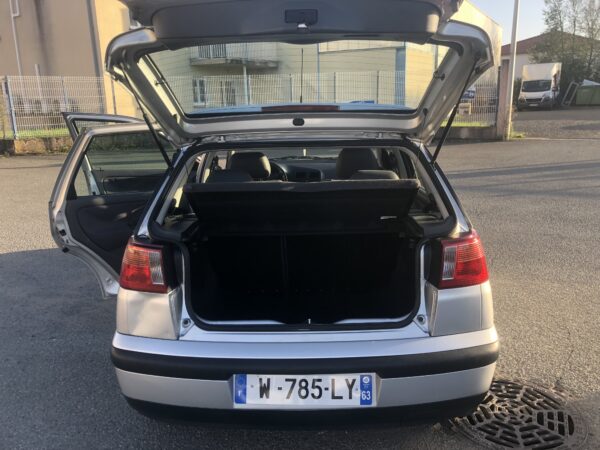 SEAT IBIZA 1.9 TDI 90cv – Image 13